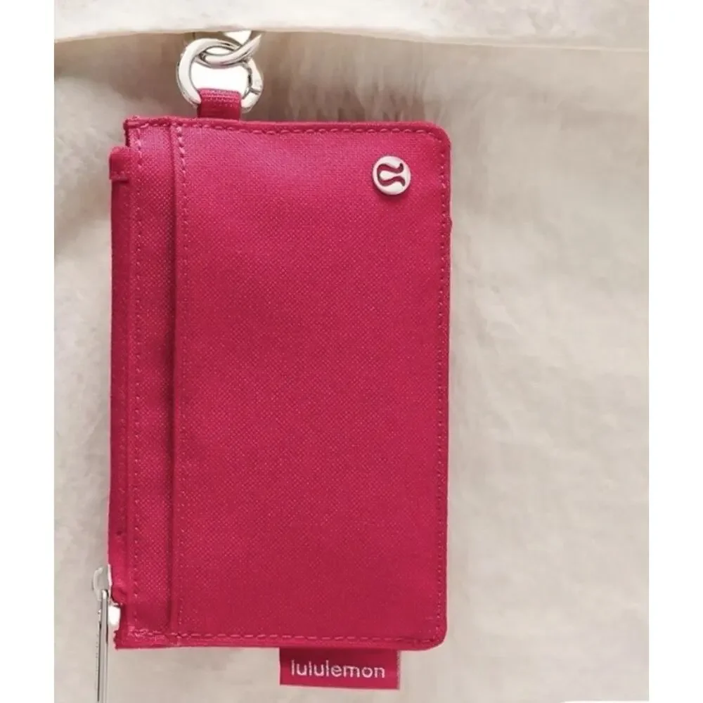 NWT Lululemon clippable card case CALYPSO PINK/SILVER